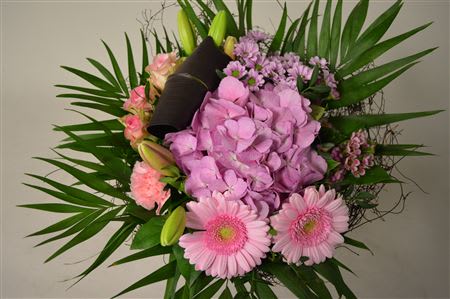 Срезанные цветы оптом Bouquet salim pink от 1шт из Голландии с доставкой по России