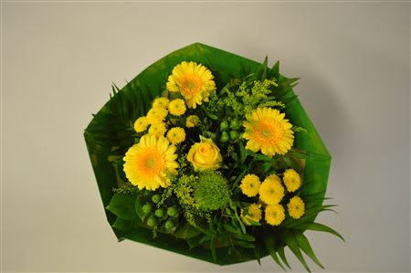 Срезанные цветы оптом Bouquet bm yellow от 2шт из Голландии с доставкой по России