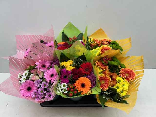 Срезанные цветы оптом Bouquet six pack от 6шт из Голландии с доставкой по России