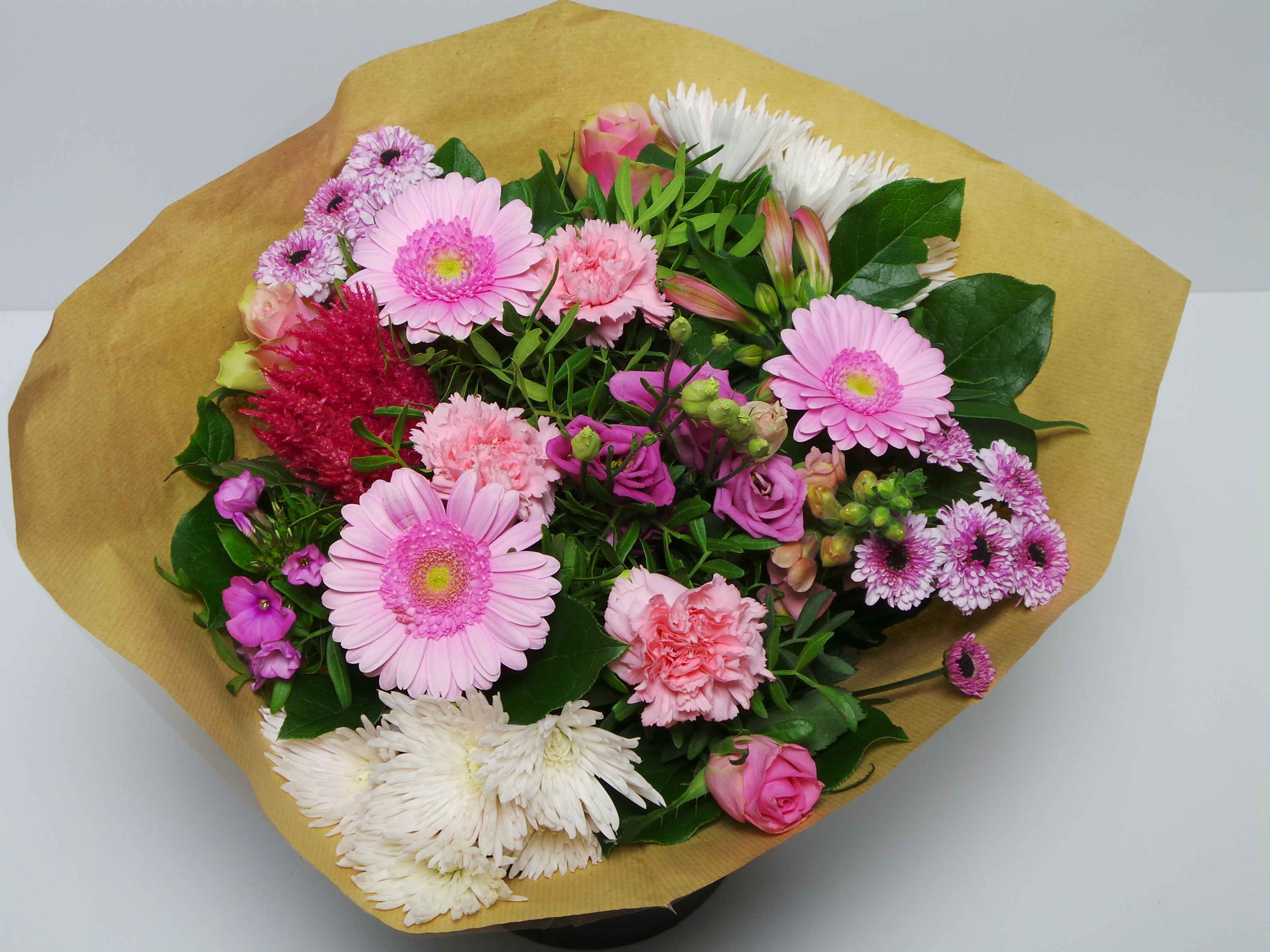 Срезанные цветы оптом Bouquet biedermeier kim x-large pink от 1шт из Голландии с доставкой по России