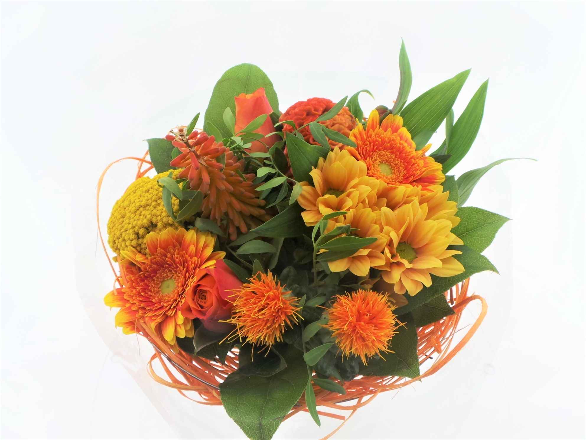 Срезанные цветы оптом Bouquet sisal medium orange от 1шт из Голландии с доставкой по России