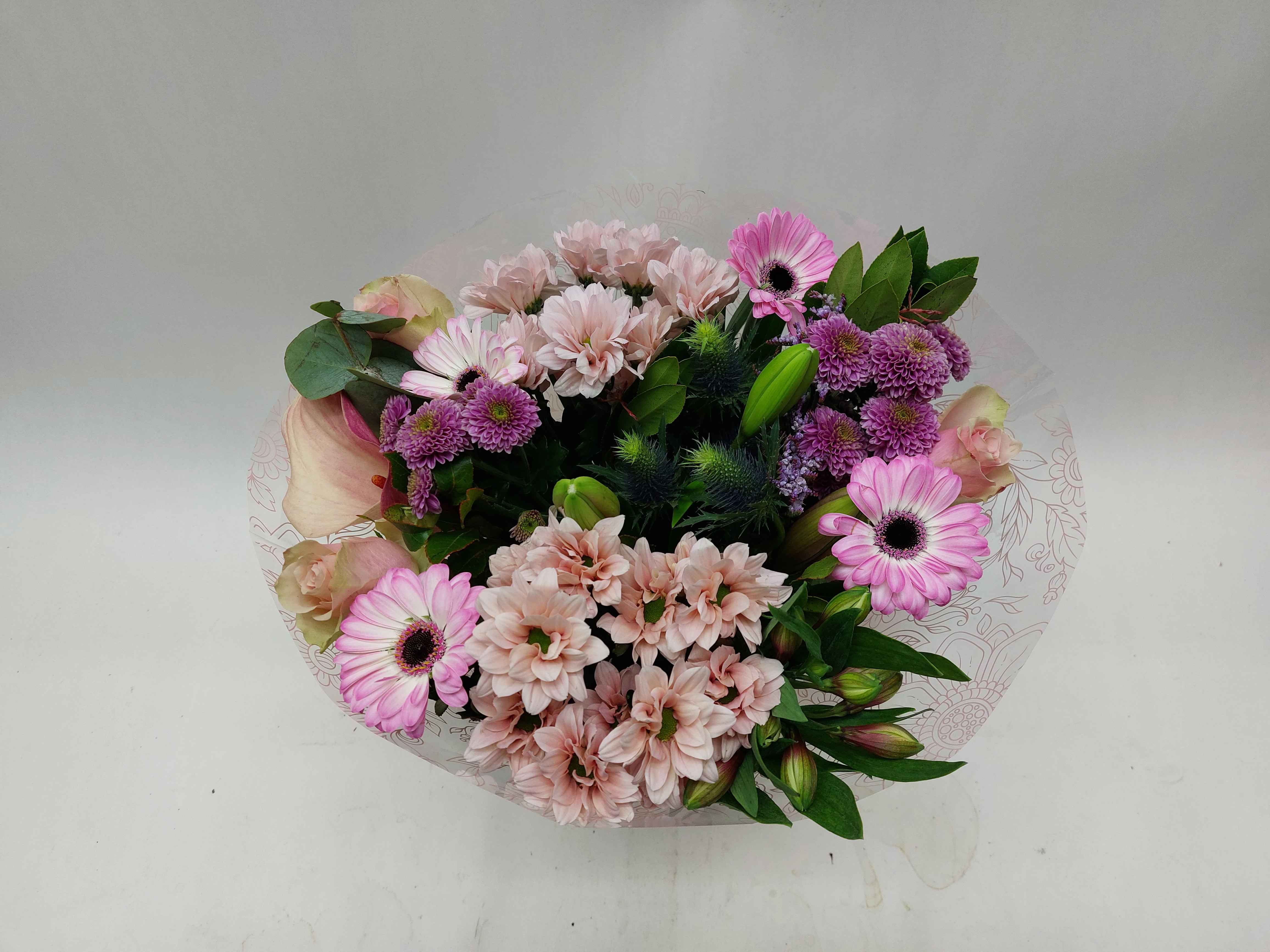 Срезанные цветы оптом Bouquet от 2шт из Голландии с доставкой по России