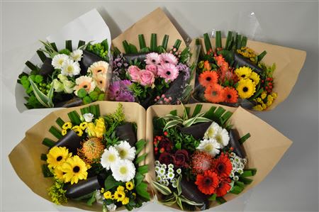 Срезанные цветы оптом Bouquet mix от 1шт из Голландии с доставкой по России