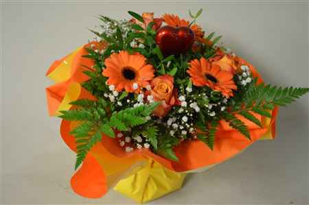 Срезанные цветы оптом Bouquet aqua small orange от 4шт из Голландии с доставкой по России