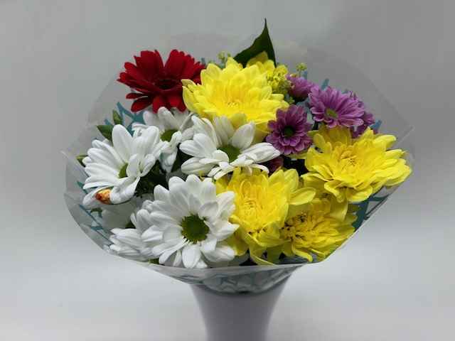 Срезанные цветы оптом Bouquet wies mix от 10шт из Голландии с доставкой по России