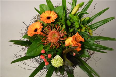 Срезанные цветы оптом Bouquet salim orange от 1шт из Голландии с доставкой по России