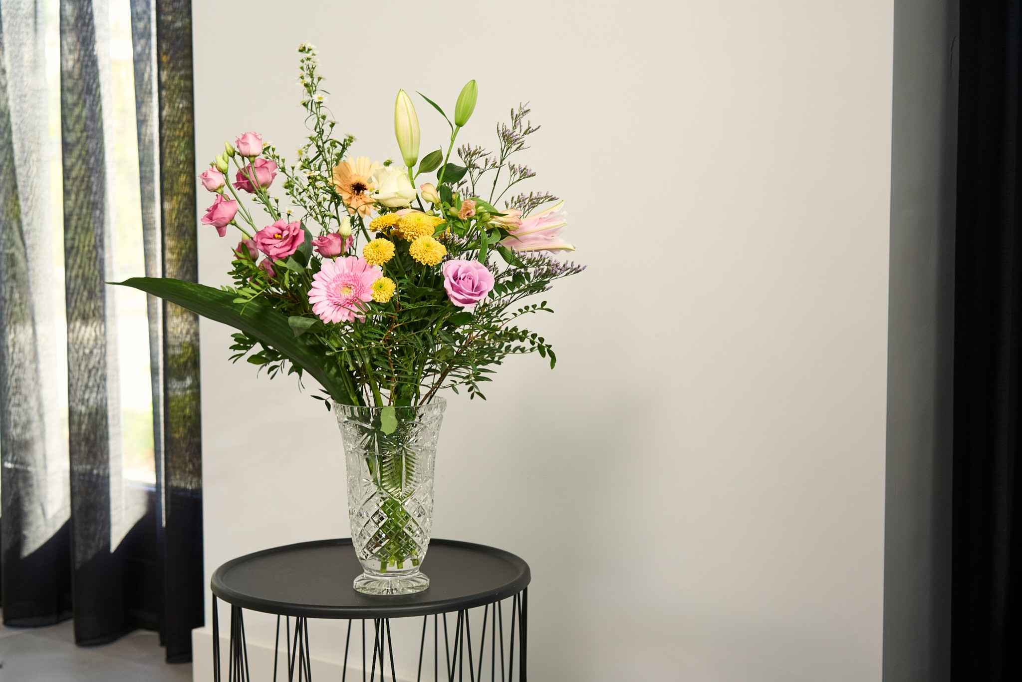 Срезанные цветы оптом Bouquet field kate от 3шт из Голландии с доставкой по России