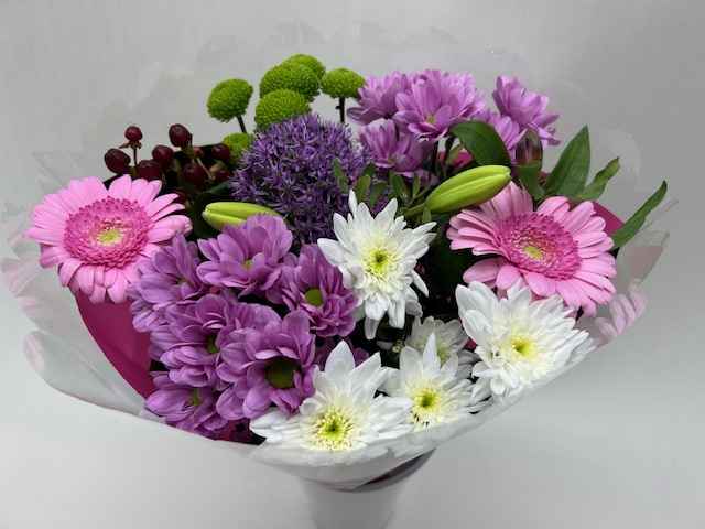 Срезанные цветы оптом Bouquet super pink от 5шт из Голландии с доставкой по России