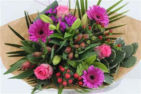 Срезанные цветы оптом Bouquet st lila от 3шт из Голландии с доставкой по России