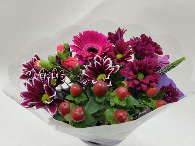 Срезанные цветы оптом Bouquet wies lilac от 10шт из Голландии с доставкой по России