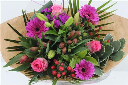 Срезанные цветы оптом Bouquet rosa spray lilac от 3шт из Голландии с доставкой по России