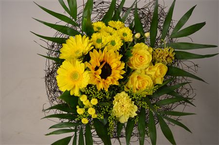Срезанные цветы оптом Bouquet salim yellow от 1шт из Голландии с доставкой по России