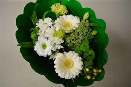 Срезанные цветы оптом Bouquet 11 stem white от 7шт из Голландии с доставкой по России