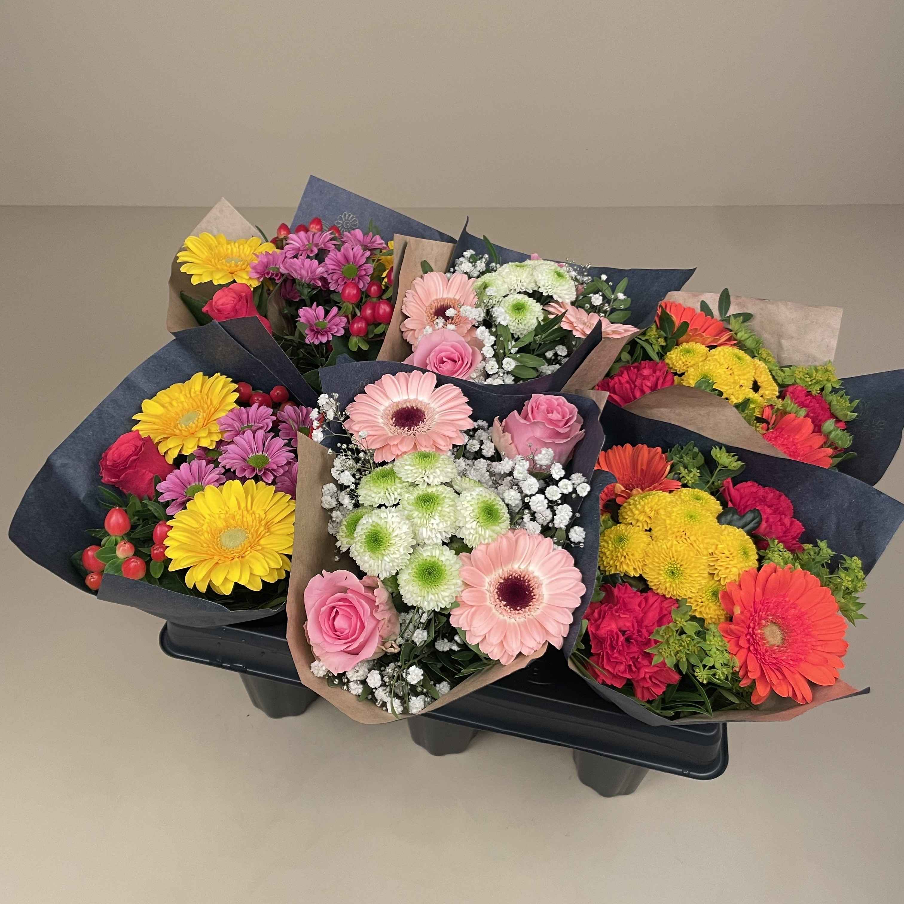 Срезанные цветы оптом Bouquet sixpack surprise от 6шт из Голландии с доставкой по России